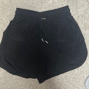 Women’s Varley Harmon Short Black Small